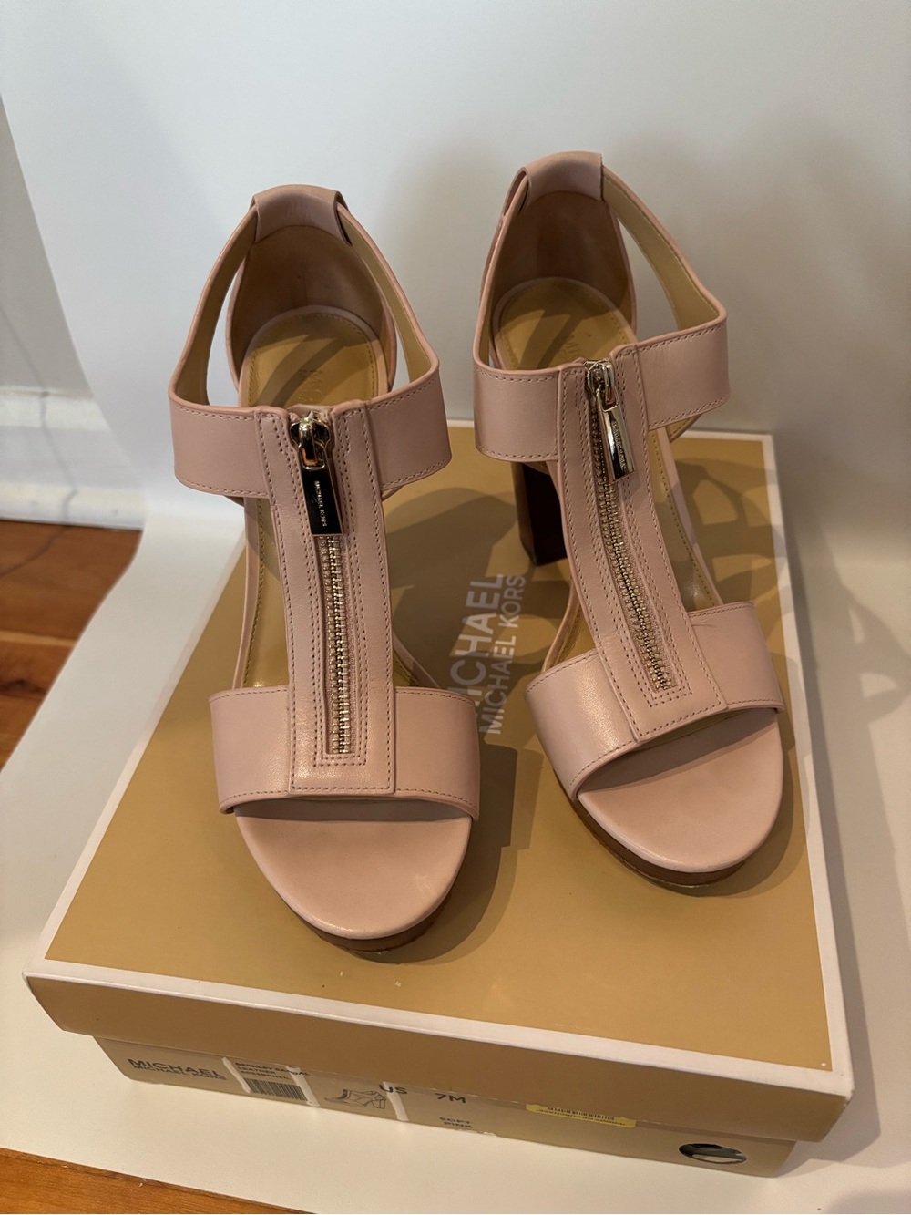Michael Kors Blush Pink Berkeley Sandal in leather block heel with platform, 7M